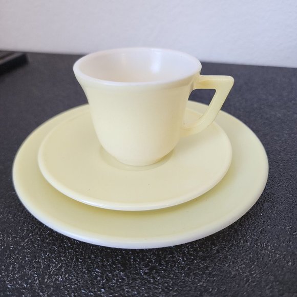 1930s Hazel Atlas 20th Century Little Hostess Pastel Tea Placesetting child cup - Picture 2 of 10